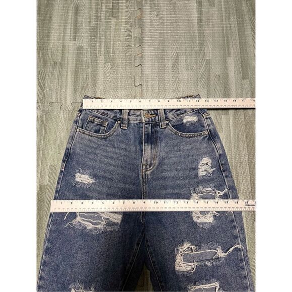 Simple Society High Rise Tapered Leg Distressed Jeans Size 0/24 - Picture 4 of 10